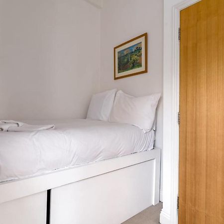 لندن Guestready - Bright 1Br Home Near Arsenal Stadium Wbalcony المظهر الخارجي الصورة