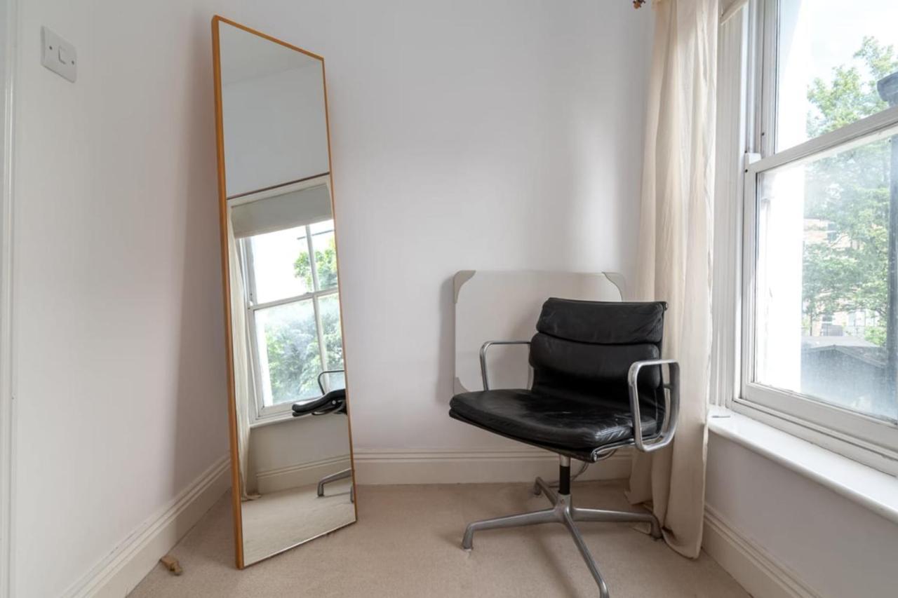 لندن Guestready - Bright 1Br Home Near Arsenal Stadium Wbalcony المظهر الخارجي الصورة